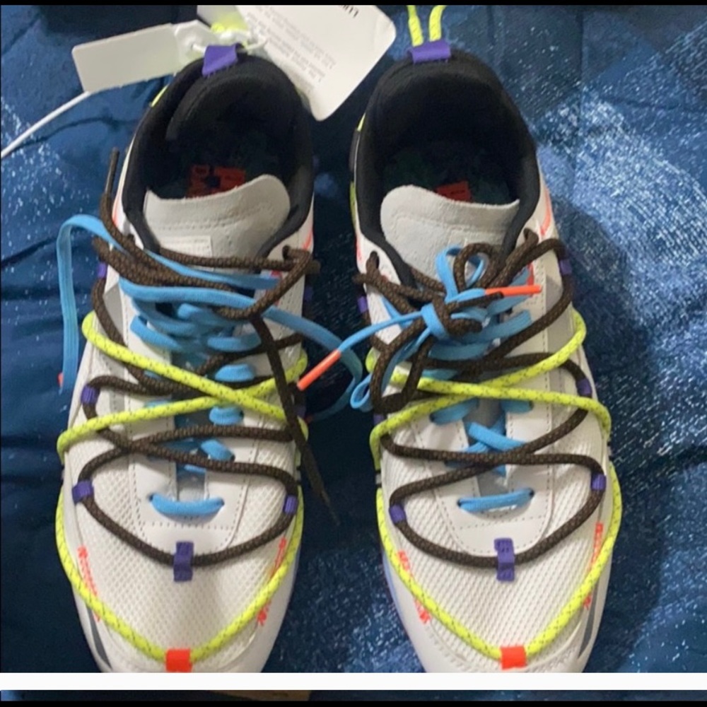 Unisex Puma sneakers